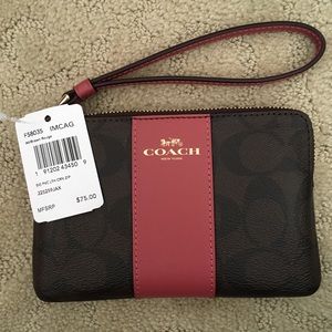 💥HOT SALE💥Coach Wristlet NEW with TAG-PRICE FIRM